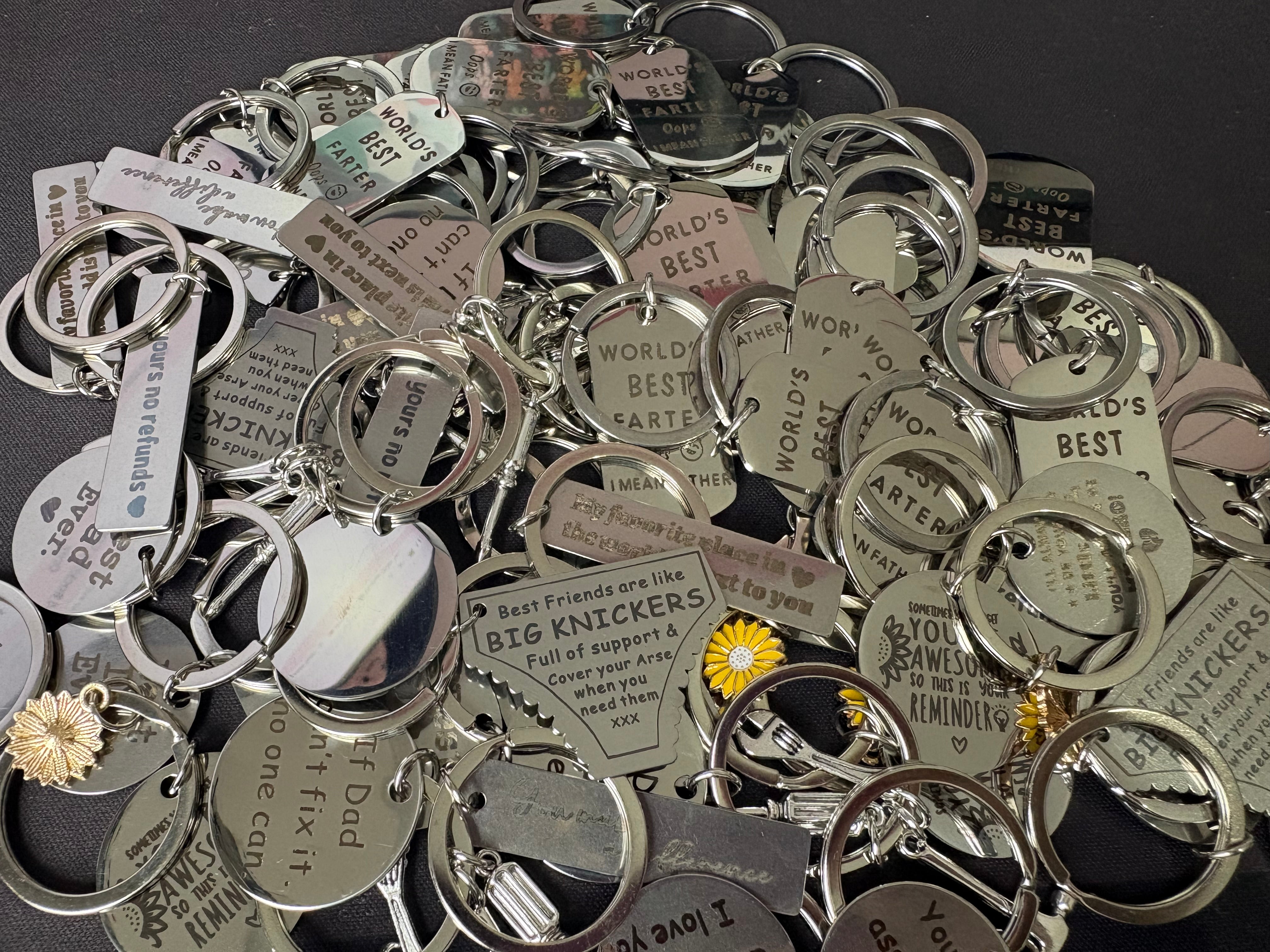 68 x Keyrings